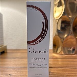 White Skincare Serum & Face Oil